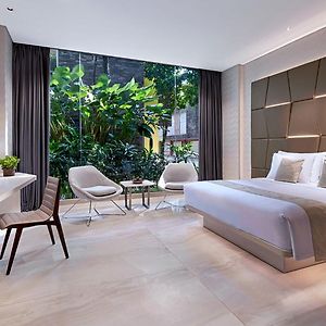 Deluxe Plus Zimmer mit Kingsize-Bett